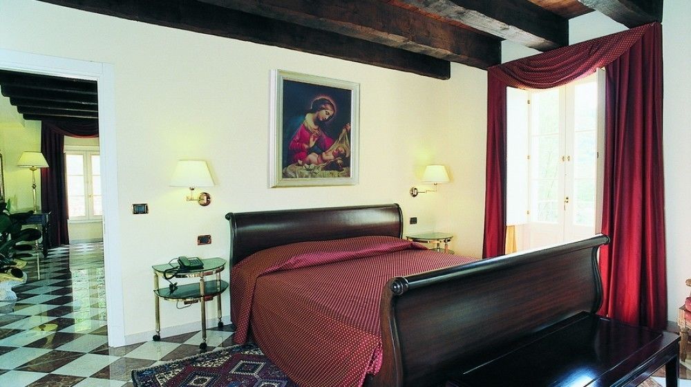 Hotel Roma Imperiale Acqui Terme Exterior foto
